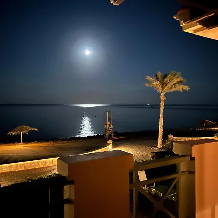 Amazing Beachfront Townhouse Chalet Ain Sokhna Villa
